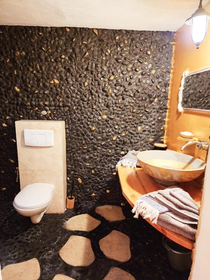 Perle Stone Studio- Bed And Breakfastシンプソン・ベイ エクステリア 写真